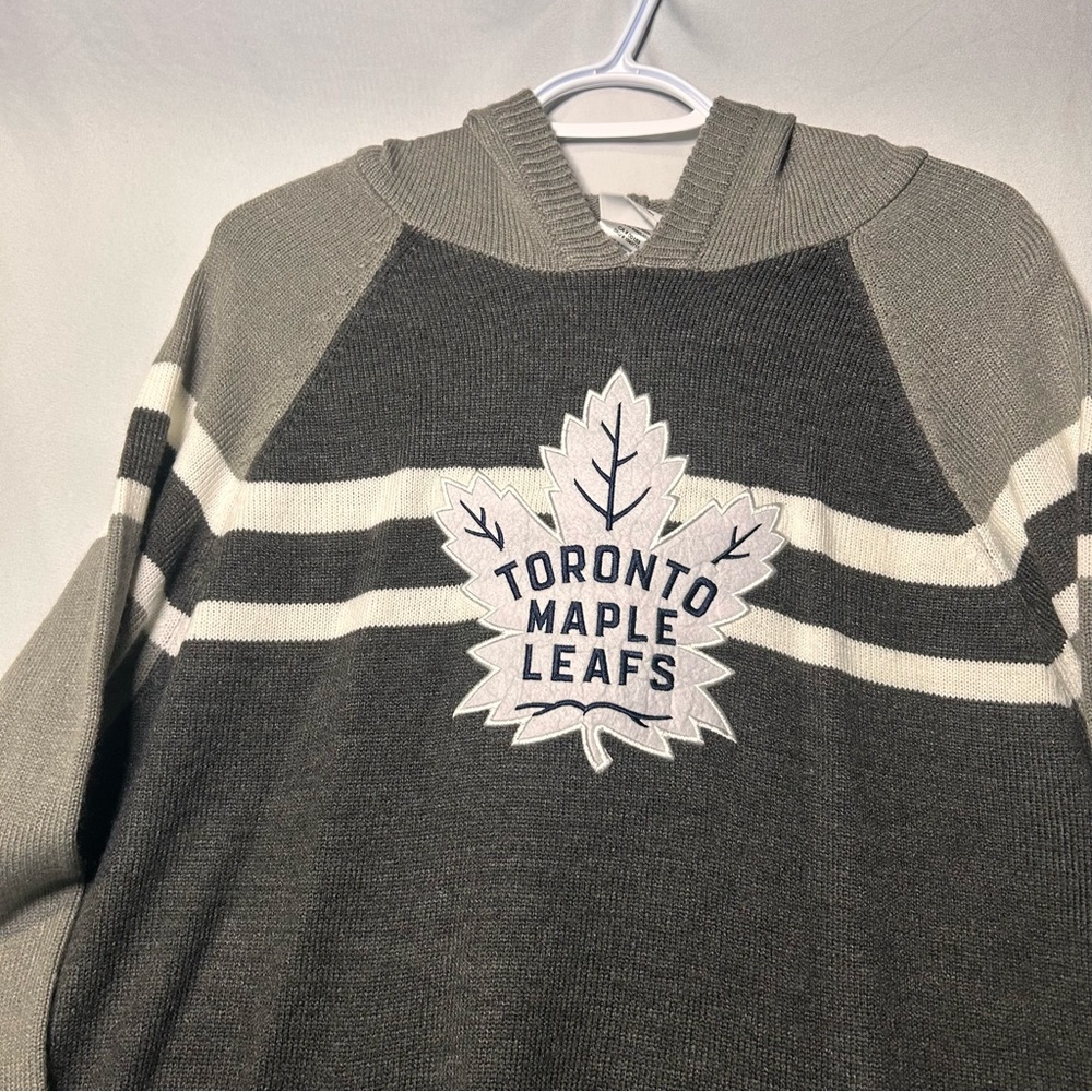NHL Toronto Maple Leafs Gray knitted hoodie sweater XL - Picture 5 of 12